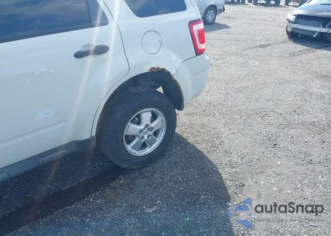 2012 Ford Escape Xlt из США, поврежденный, VIN 1FMCU9D73CKB16312